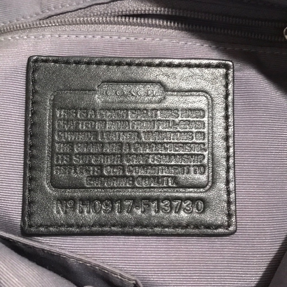 Coach purse - Picture 5 of 7